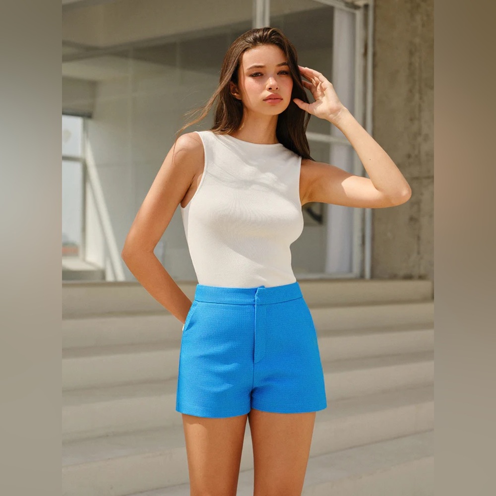 NWT Commense Mid-Waist Pocketed Shorts XS U70